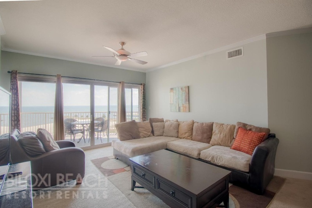 Sea Breeze 712 - Three Bedroom Apartment Main image